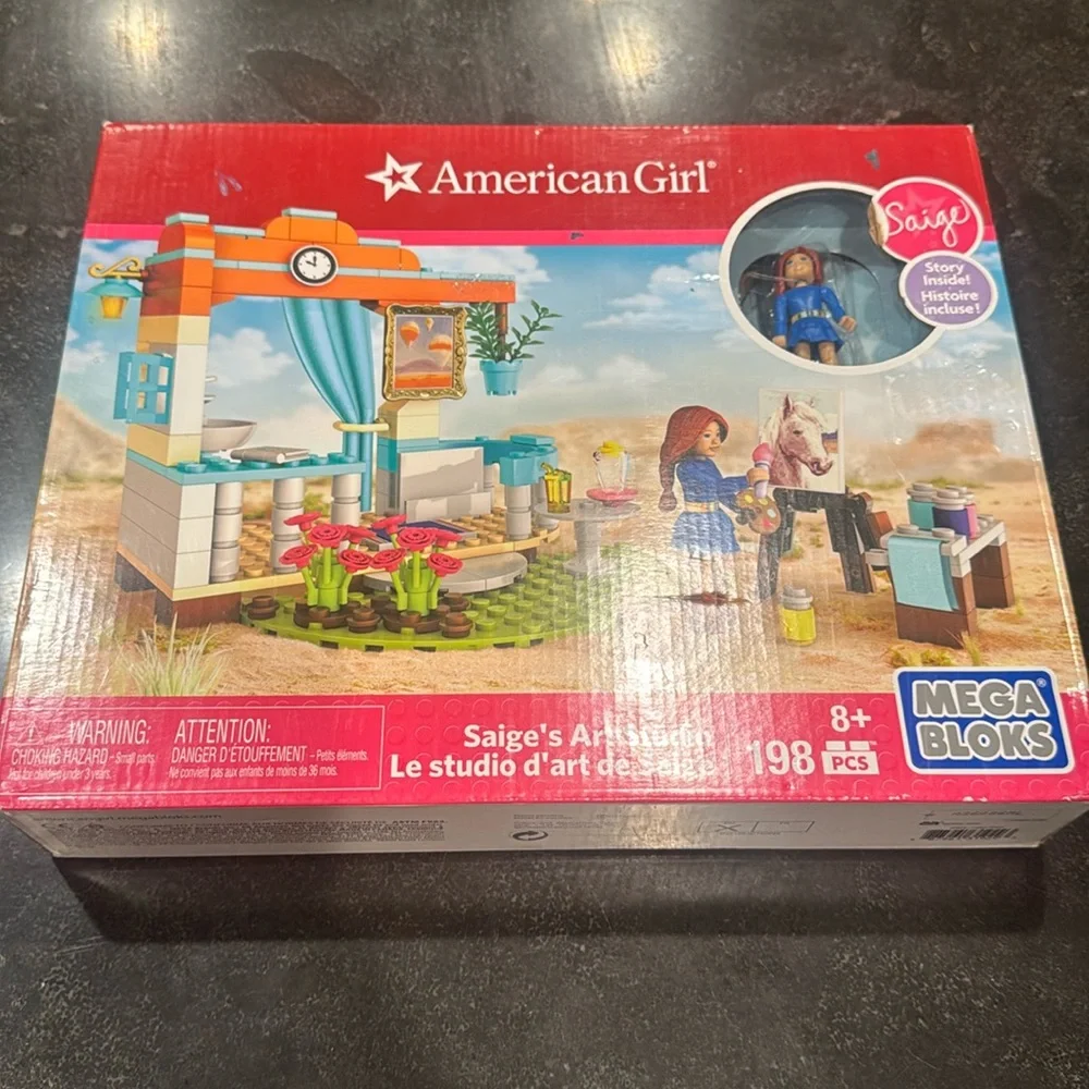 Mega Bloks American Girl Saige's Art Studio Story
